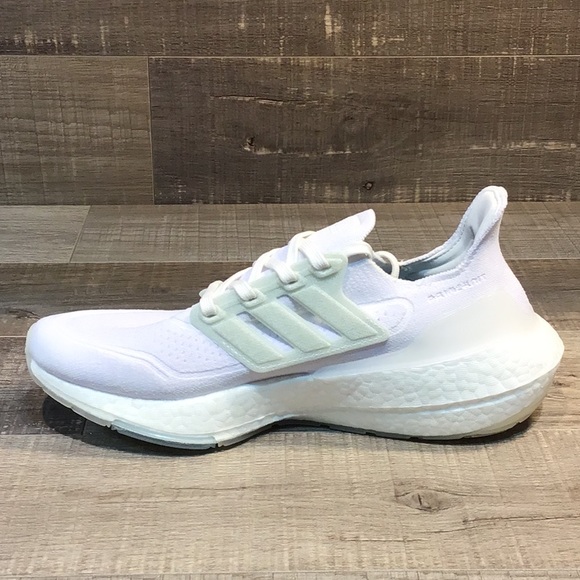 Adidas - Ultraboost 21 x Parley - Picture 3 of 7